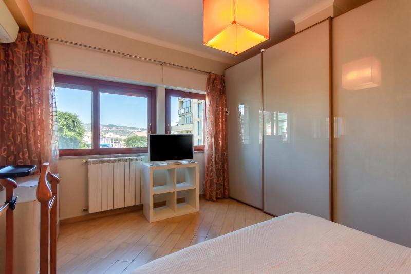 Happy Apartment Nettuno Close To Sea - Happy Rentals - image 13