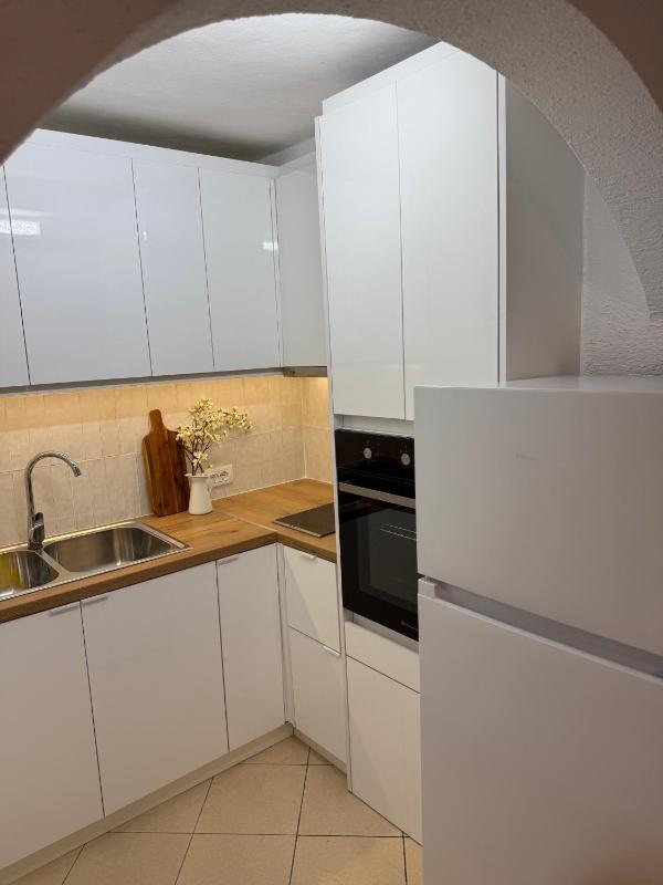 Aphrodite apartments - image 10
