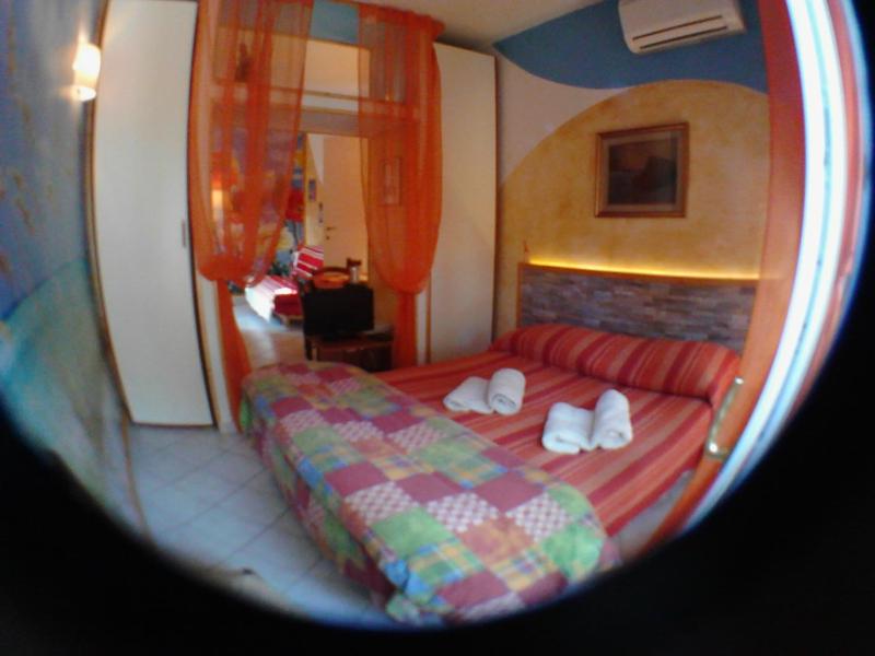 Junior Suite with Garden View image 3
