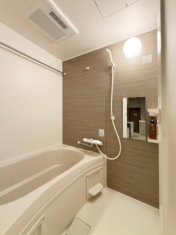 b hotel Namiki Hills - Heart of City 2BR Japanese Style Apt Next to Hondori - image 2