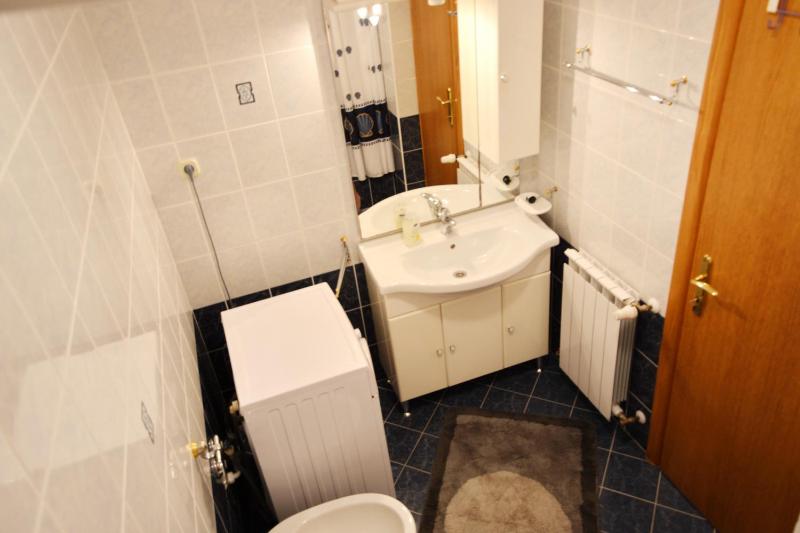 Three-Bedroom Apartment with Terrace image 3