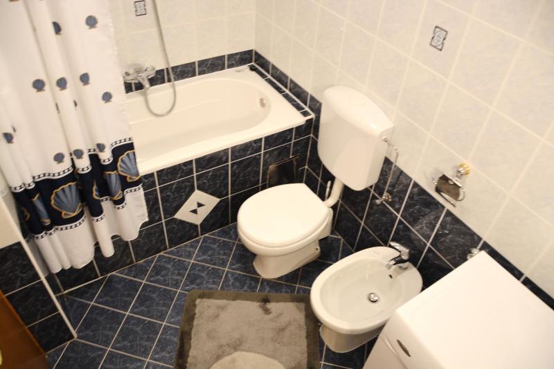 Three-Bedroom Apartment with Terrace image 2