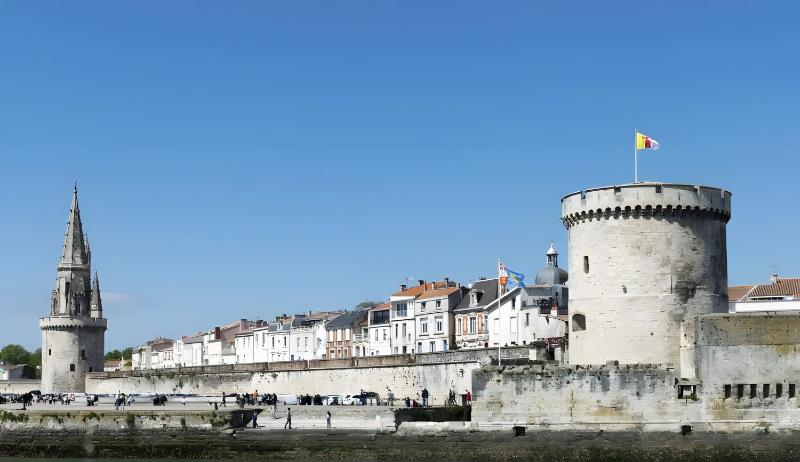 Studio moderne rénové La Rochelle - image 10