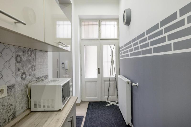 Timeless 3 Bedroom Home - image 3