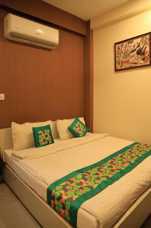 Alankar Hoshangabad Road - image 21