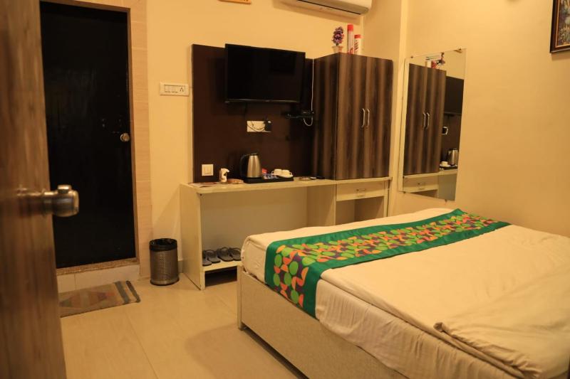 Alankar Hoshangabad Road - image 20