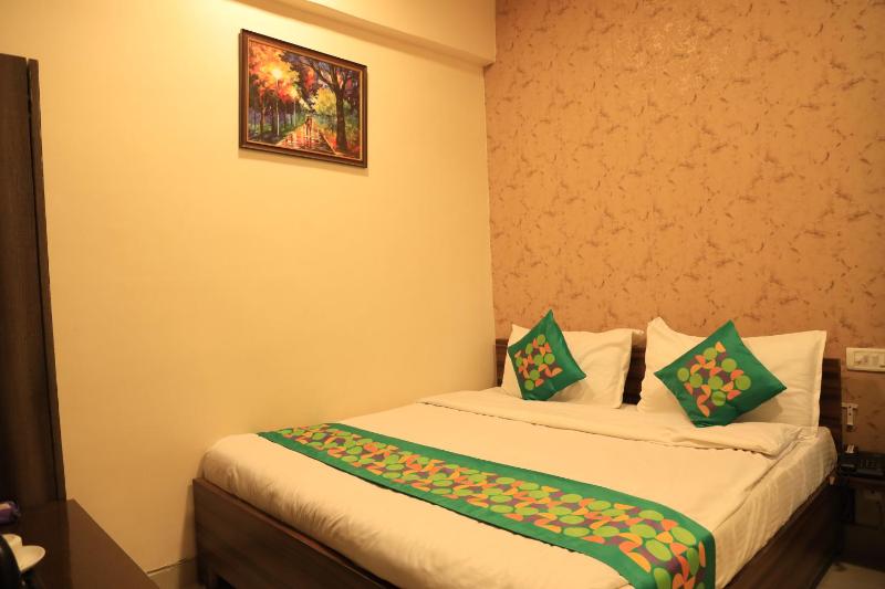 Alankar Hoshangabad Road - image 32