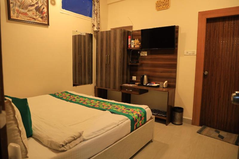 Alankar Hoshangabad Road - image 12