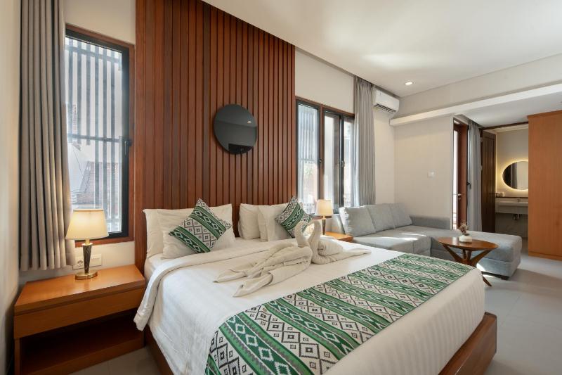 Tanaka Canggu Guesthouse - image 9