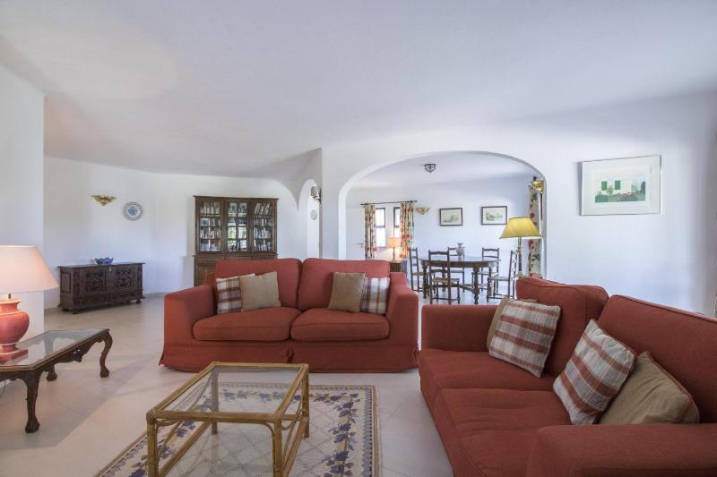 Villa Joselina by Algarve Holidays - image 10