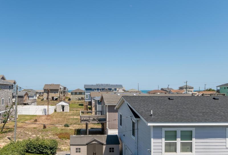 Beach Beacon - KDH MP 5 Ocean View Close to the Beach Open All Year Flex Stays - image 33
