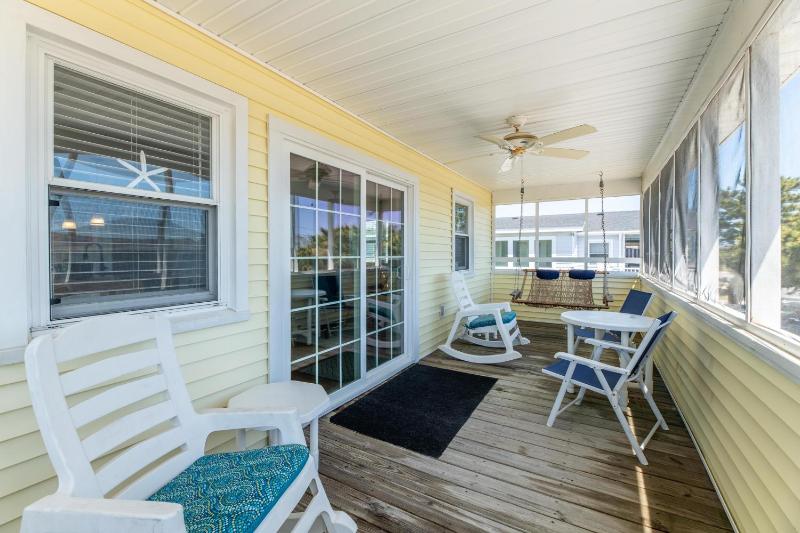 Beach Beacon - KDH MP 5 Ocean View Close to the Beach Open All Year Flex Stays - image 22