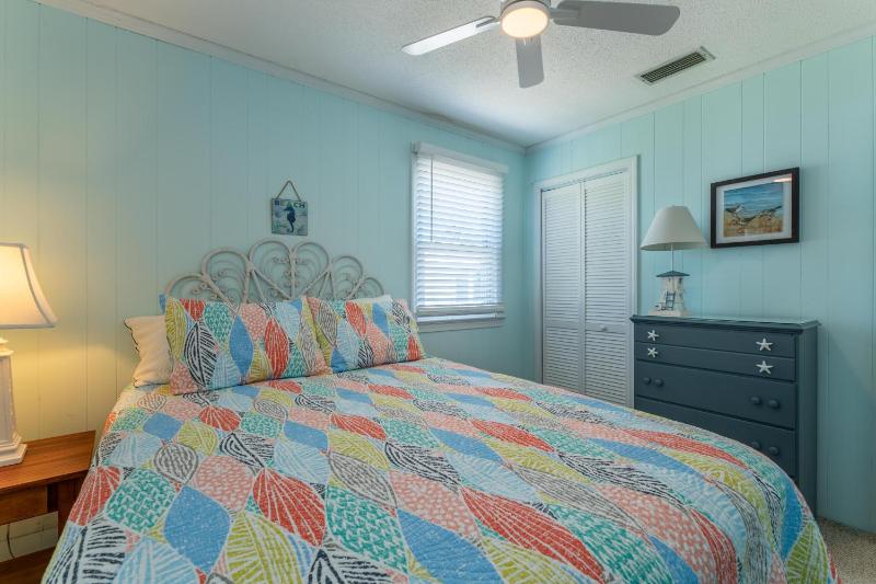 Beach Beacon - KDH MP 5 Ocean View Close to the Beach Open All Year Flex Stays - image 8