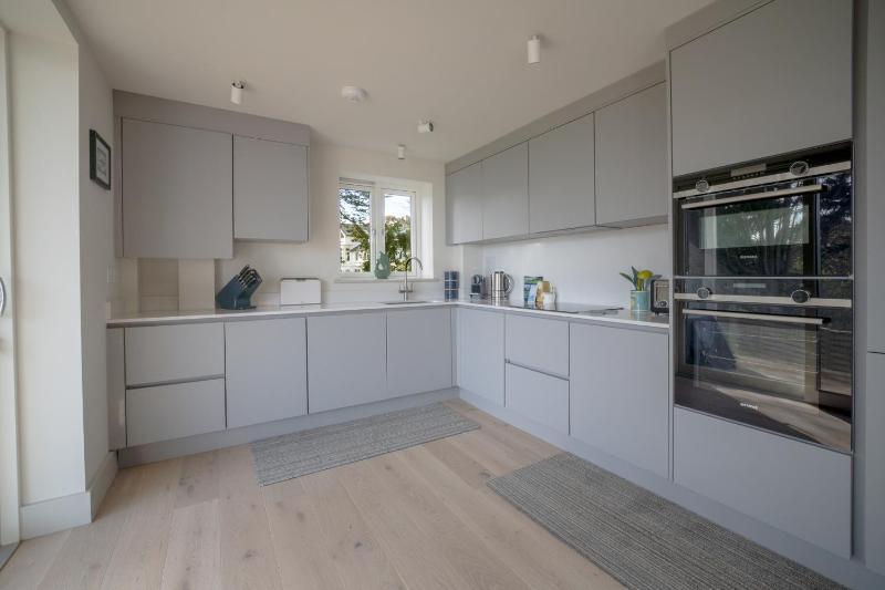 St Michaels Luxury Apartments - image 34