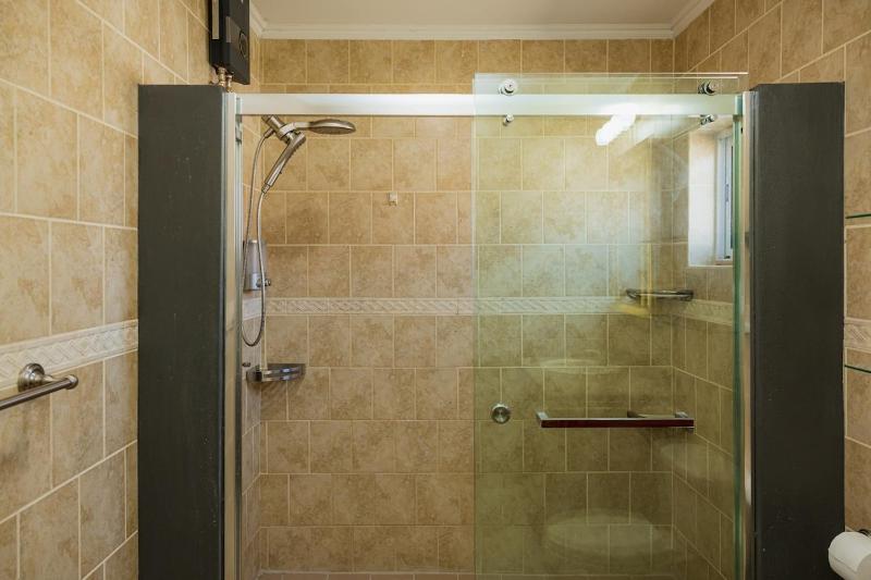 4BR Villa Private Pool 15 Minutes from Eagle Beach - image 48