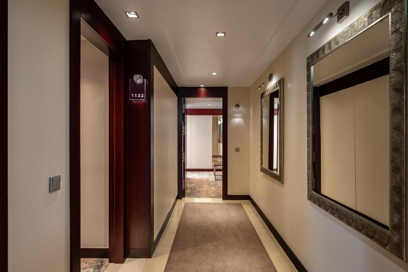 Crowne Plaza Porto By IHG - image 36