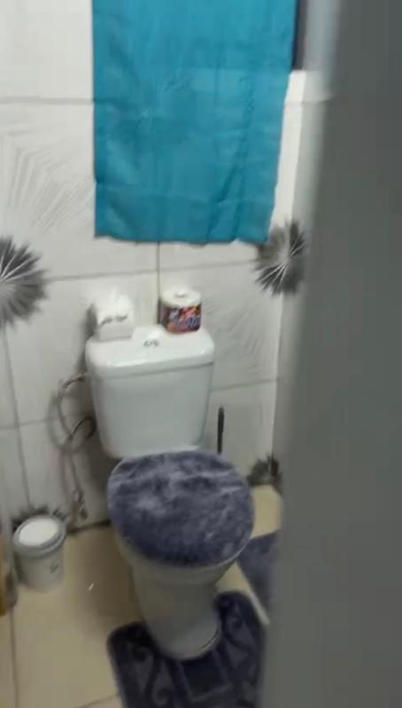 Dee's Cozy Apartment - image 10
