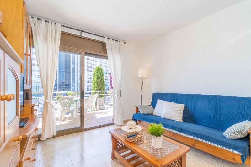 Apart-rent Apartamento Mirablau 0089 con vistas laterales a la playa - image 38