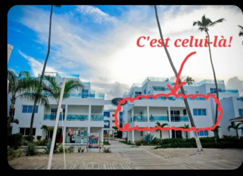 Beachfront Condo 2 Pools Private Beach 8 Guest - image 46