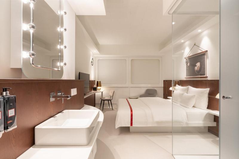 Ruby Luna Hotel Dusseldorf by IHG - image 23