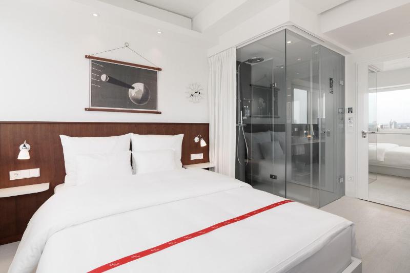 Ruby Luna Hotel Dusseldorf by IHG - image 44