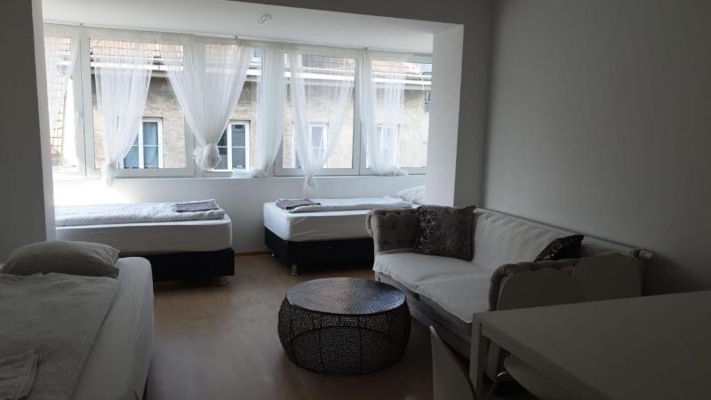 Hauptbahnhof Apartments - image 13