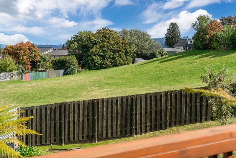 Taupo Family Retreat - image 6