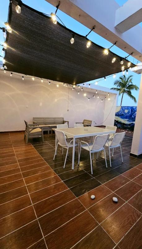 2BR Penthouse with Rooftop in Cortecito Beach Near Restaurants - image 13