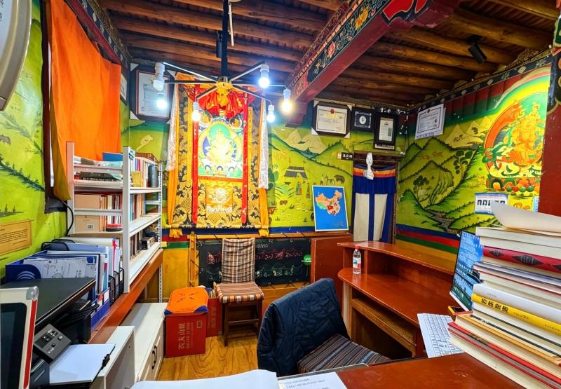 Shambhala Palace Hotel - image 8