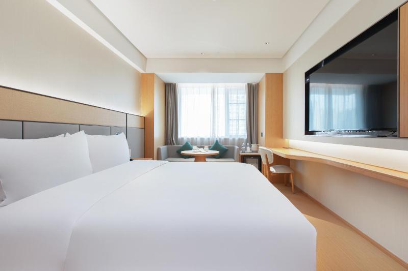 JI Hotel Wuhan Jianghan Road Pedestrian Street Henglong Plaza - image 6