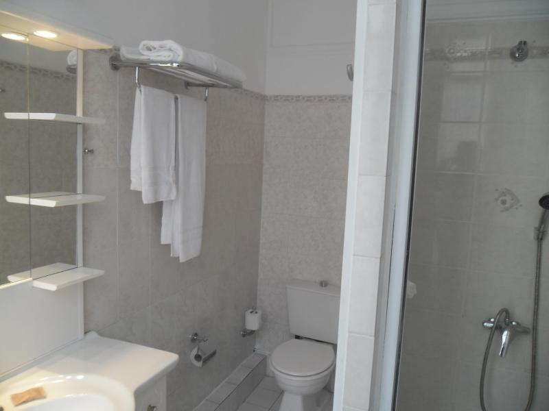 Family Room with Sea View image 2