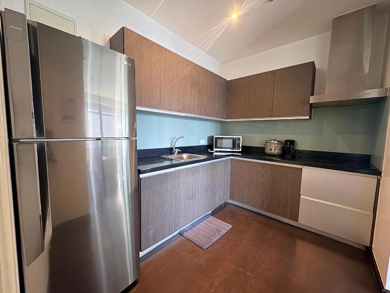 Luxury 3BR Gramercy Makati | 141 sqm | City View with Balcony | Group or  Family Stay | Pet-friendly - image 13