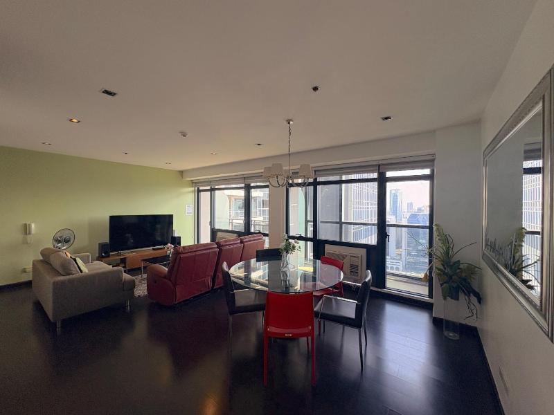 Luxury 3BR Gramercy Makati | 141 sqm | City View with Balcony | Group or  Family Stay | Pet-friendly - image 14
