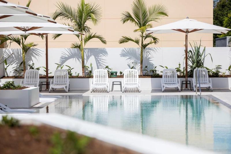 A Family Friendly 2 Bedroom Apt in Surfers Paradise - image 3
