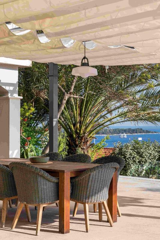 Luxury Villa Hvar Carpe Diem newly renovated with private pool by the sea - image 5