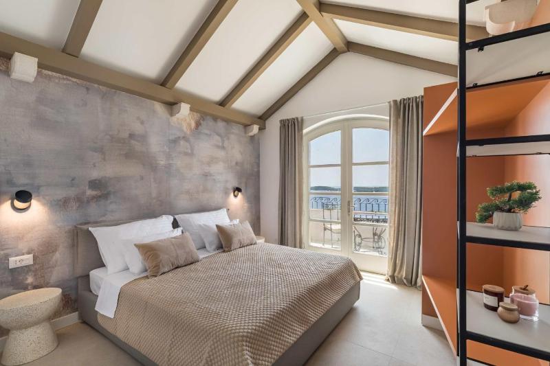 Luxury Villa Hvar Carpe Diem newly renovated with private pool by the sea - image 6