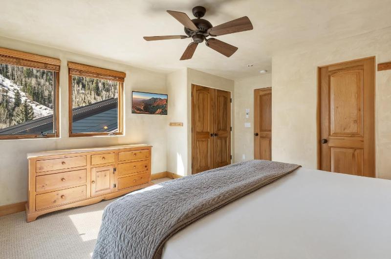 Telluride Lodge 326 - image 39