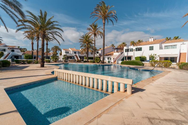 Sa Caleta polida - Dúplex con piscina y pádel - image 4