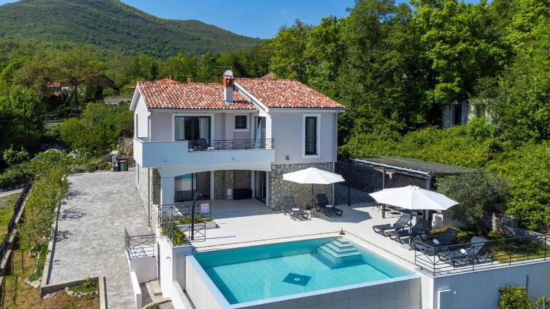 Villa Ruscus with pool Opatija Veprinac by Villas Guide - image 11