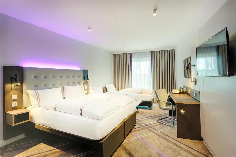 Premier Inn Düsseldorf City Friedrichstadt - image 10