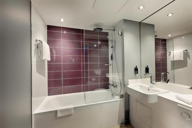 Premier Inn Düsseldorf City Friedrichstadt - image 13