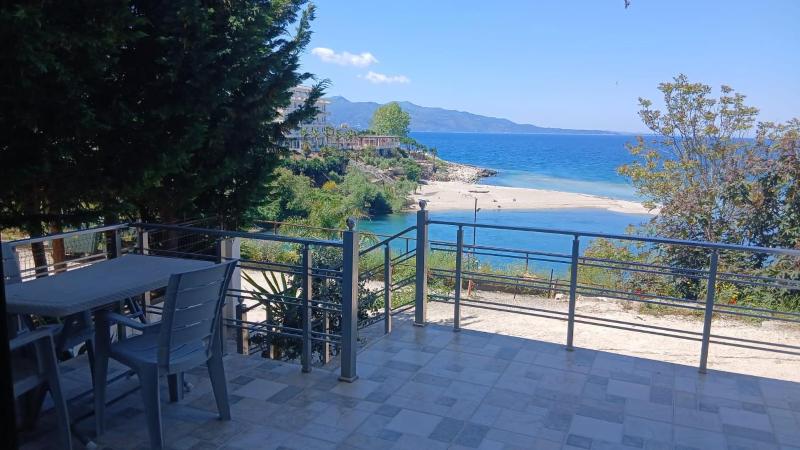Luxury Sea View Apartments - image 10