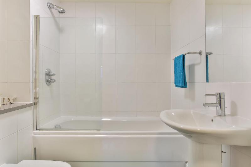 Sky View Apartment - image 22