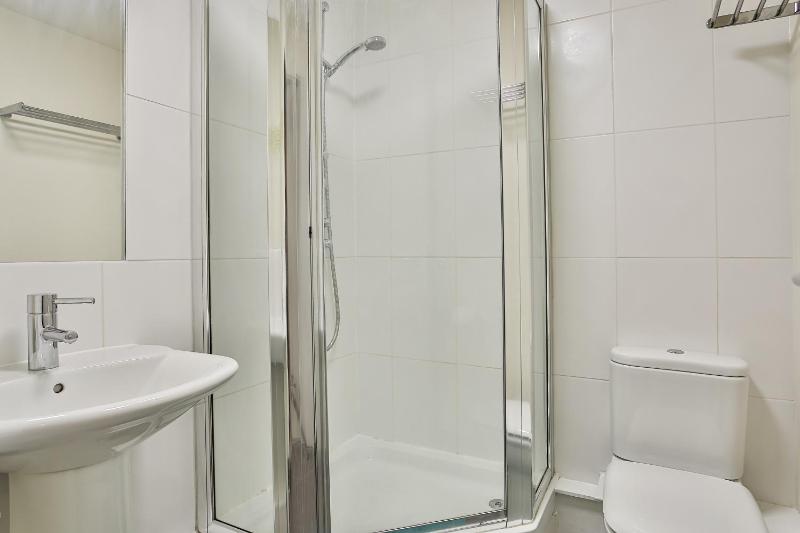 Sky View Apartment - image 34