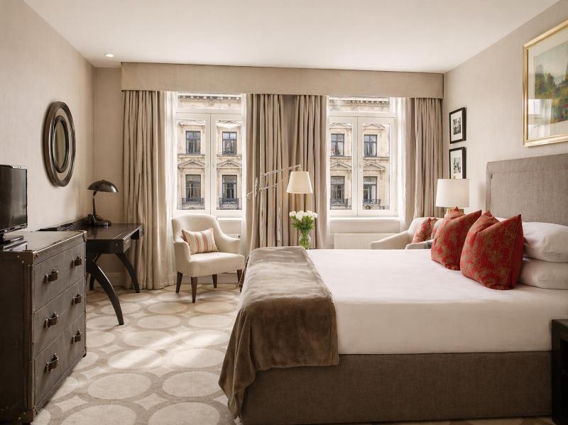 Grand Palace Hotel - Small Luxury Hotels of the World - image 12
