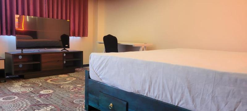 Sas Tower Hotel - image 21