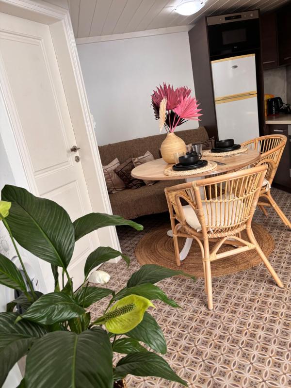 EVAGELIA'S APARTMENT Stylish Central stay! - image 21
