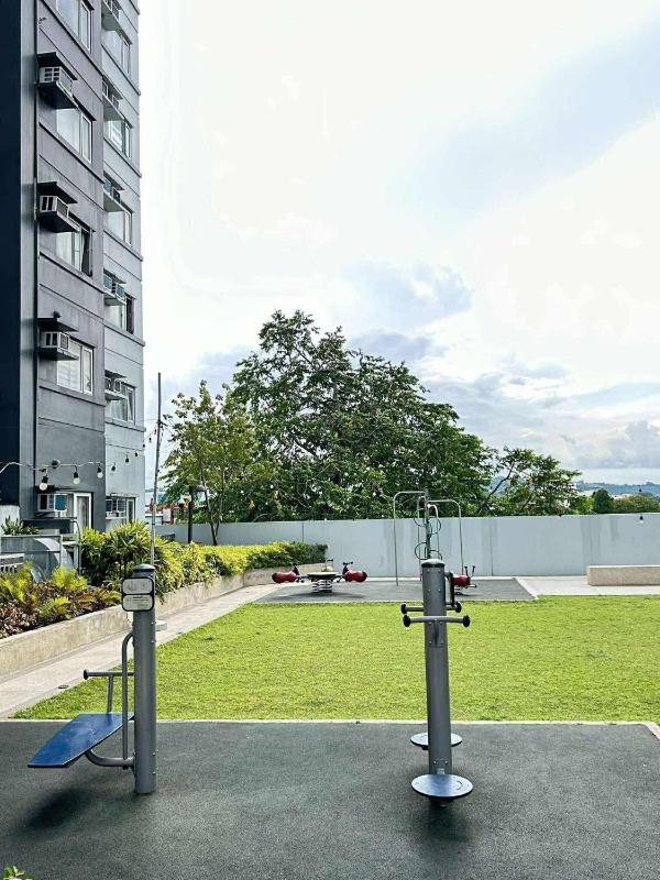 3BEDS Cozy Condo - Walking Distance to Roxas Night Market - image 14