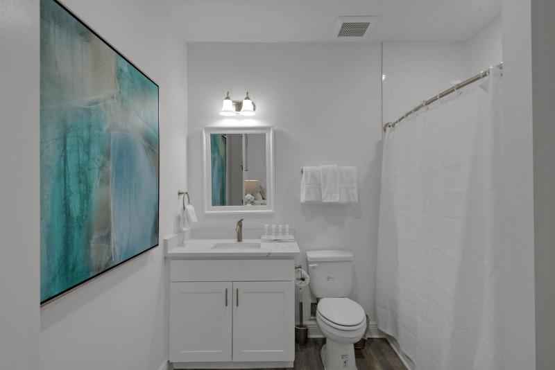 Gulf Place Residences 306 - image 8