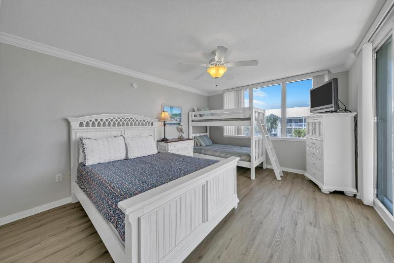 Destin West Osprey 301 - image 17